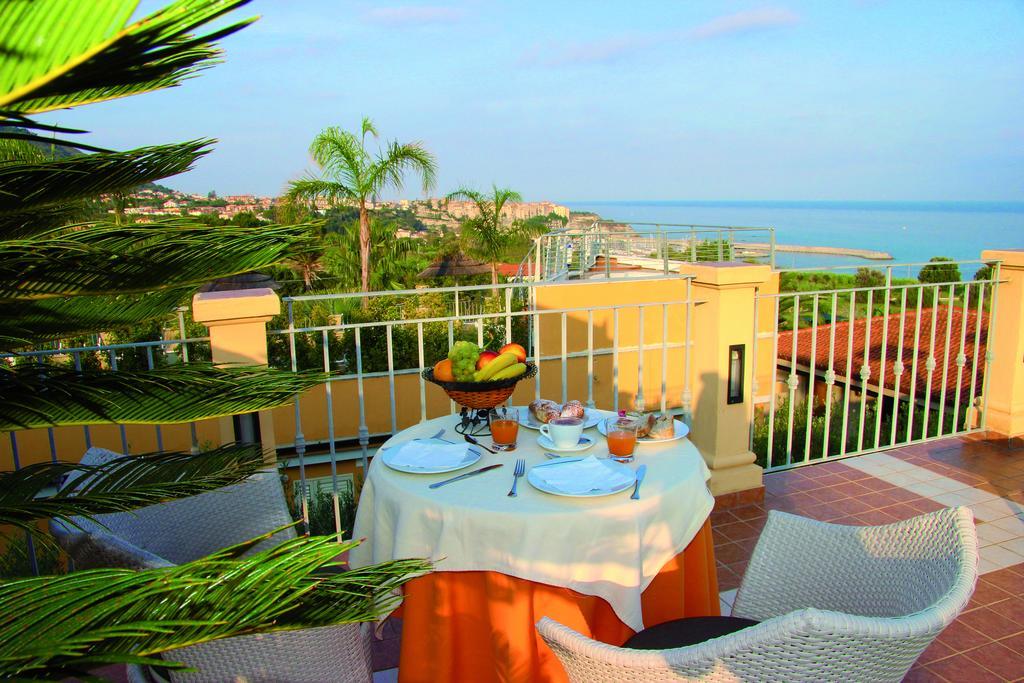 Hotel Residence Piccolo Parghelia Camera foto